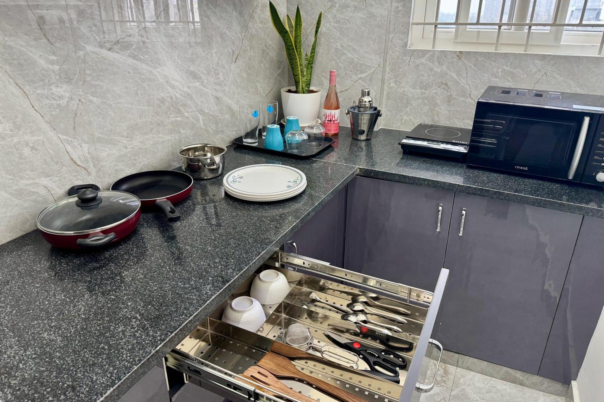 Truelife Whitefield - Premium 1 Bhk Apartments - Prime Location - Easy Access To Main Rd - Metro - Itpl - Fast Wifi - Kitchen - Smart Tv - Power Backup - Park - Garden Views Bangalore Eksteriør bilde
