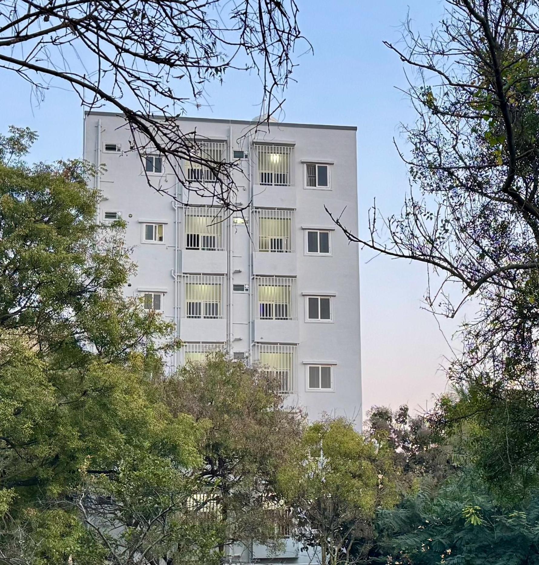 Truelife Whitefield - Premium 1 Bhk Apartments - Prime Location - Easy Access To Main Rd - Metro - Itpl - Fast Wifi - Kitchen - Smart Tv - Power Backup - Park - Garden Views Bangalore Eksteriør bilde