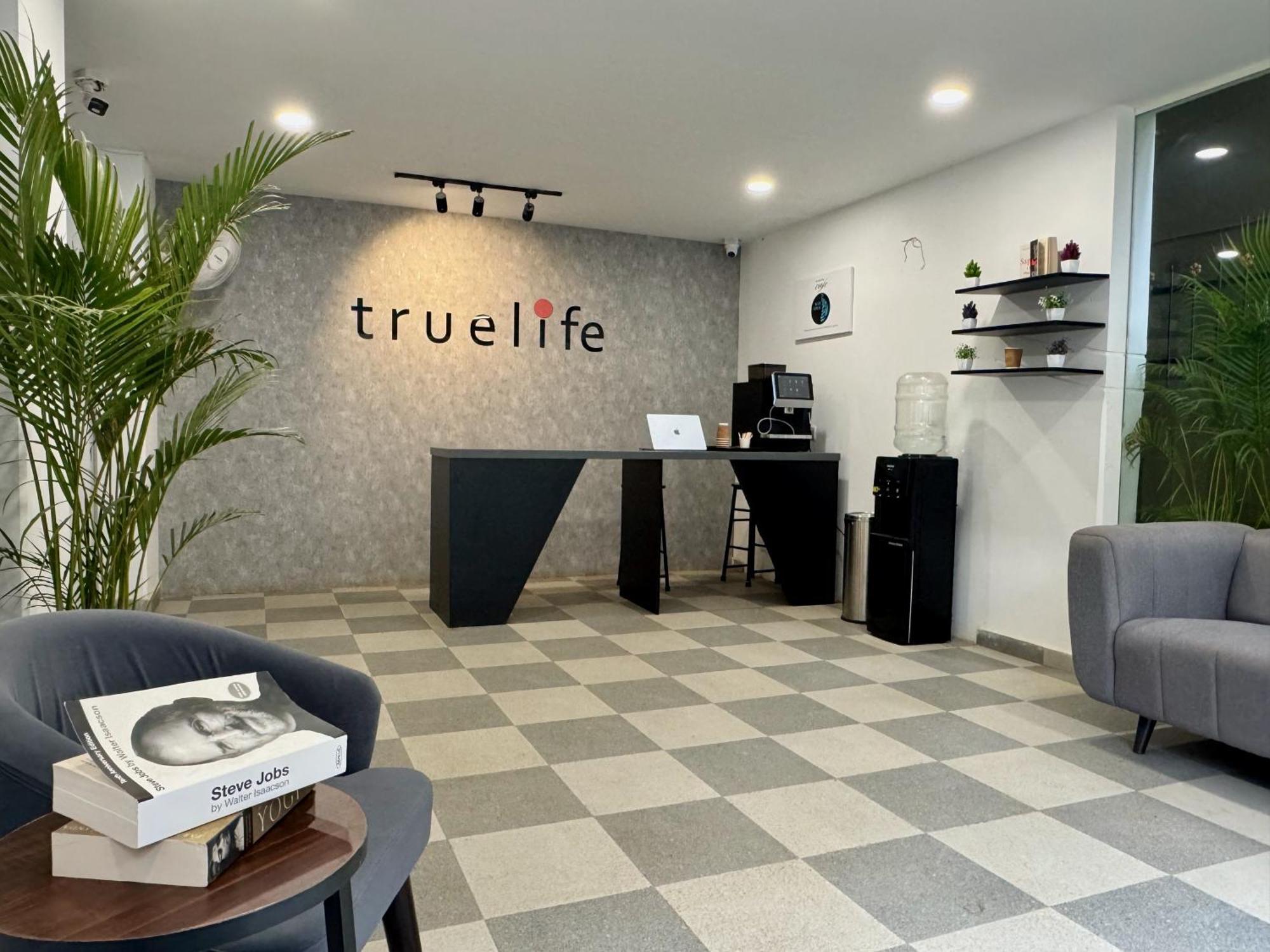 Truelife Whitefield - Premium 1 Bhk Apartments - Prime Location - Easy Access To Main Rd - Metro - Itpl - Fast Wifi - Kitchen - Smart Tv - Power Backup - Park - Garden Views Bangalore Eksteriør bilde